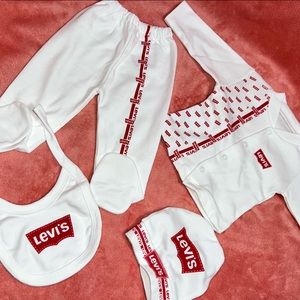 Baby clothes